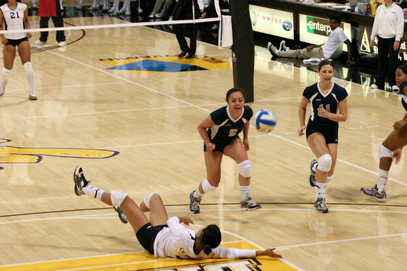 Volleyball dig